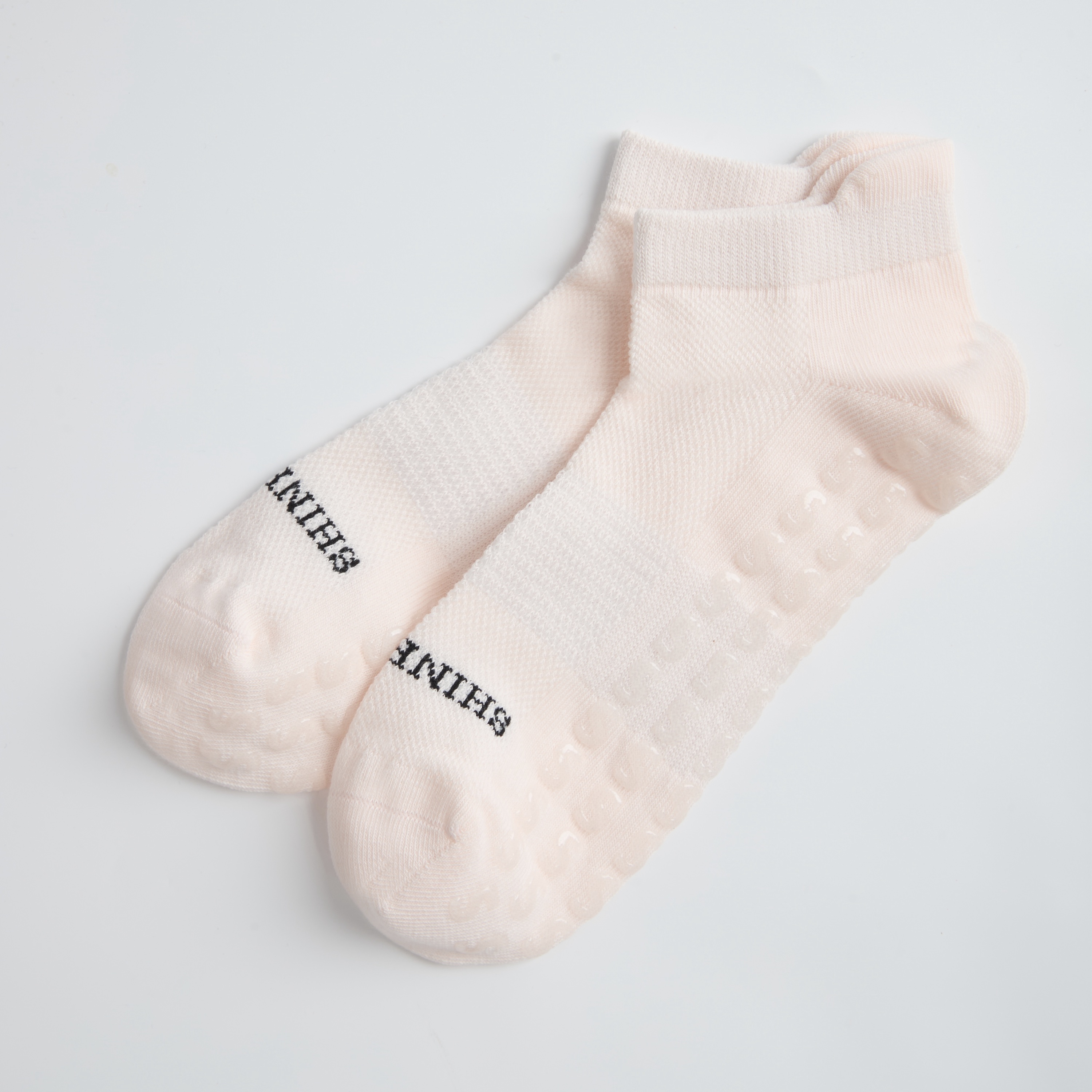 Ankle grip sock in Oat Milk for beginner Pilates