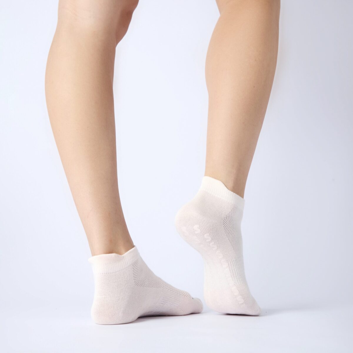 Ankle Grip Sock – Oat Milk - Image 2